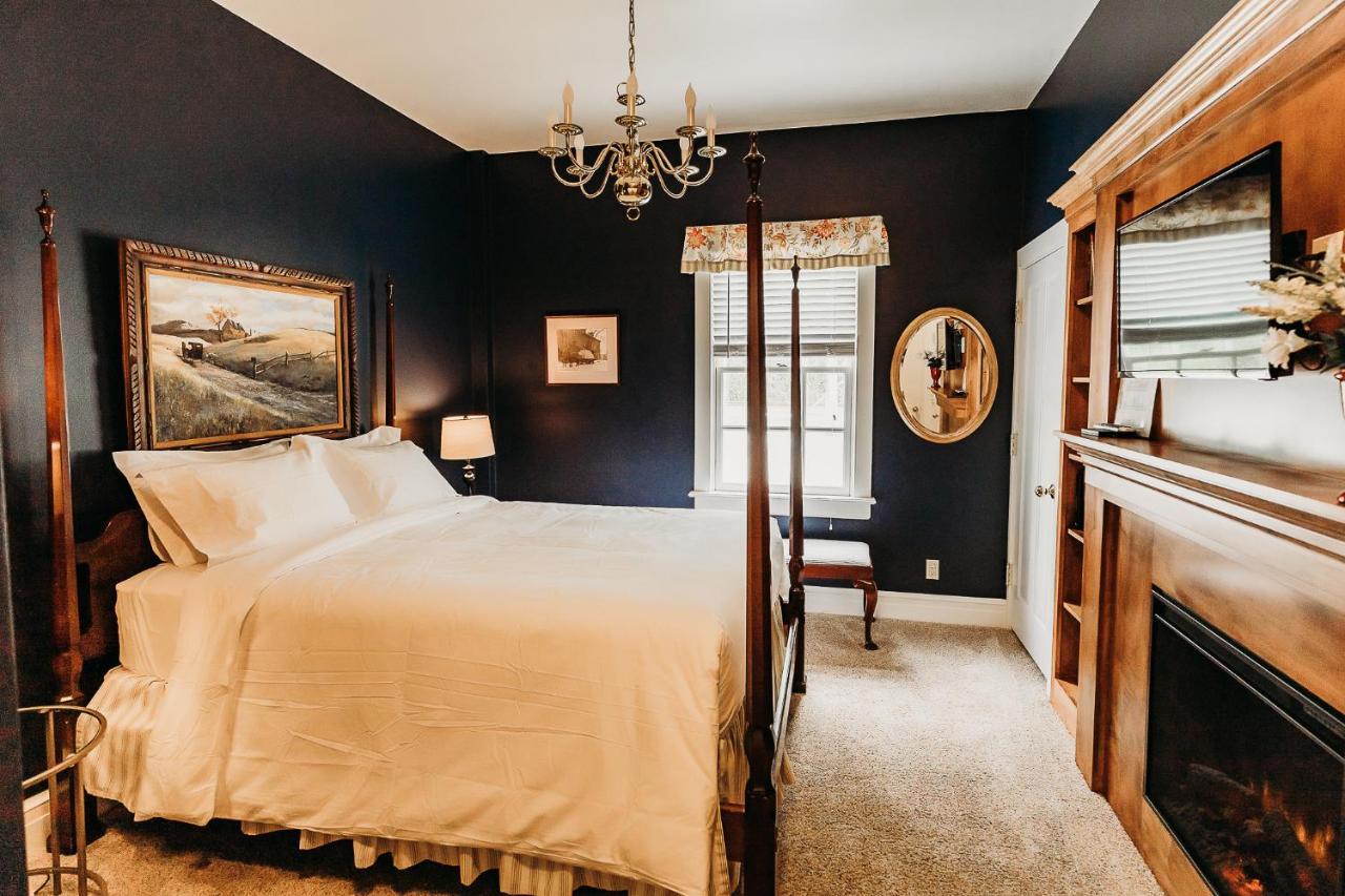 The Rochester Inn Sheboygan Falls Εξωτερικό φωτογραφία