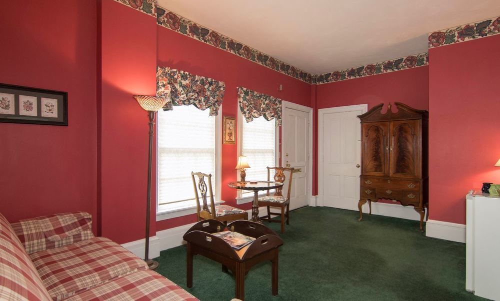 The Rochester Inn Sheboygan Falls Εξωτερικό φωτογραφία